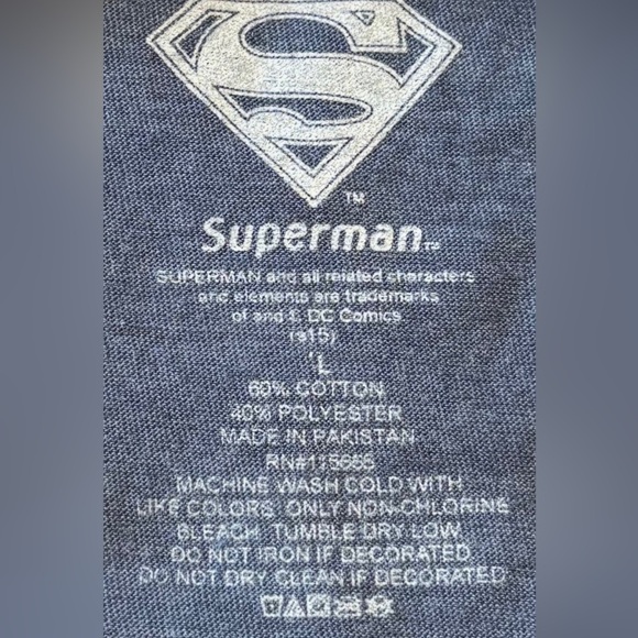 Superman Logo Blue T-Shirt, Size Large - Picture 6 of 6